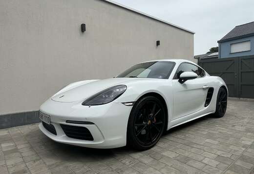Porsche Cayman 2.0 Turbo PDK