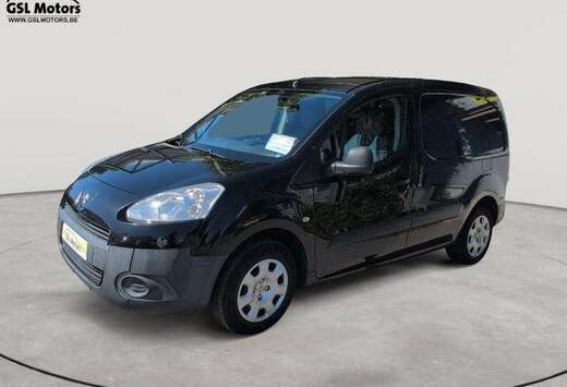 Peugeot 1.6HDi 90cv Noir 03/15  Airco Radio Caméra U ...