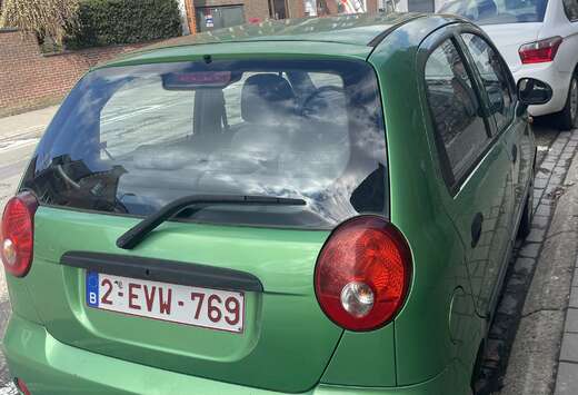 Chevrolet 1.0i Style