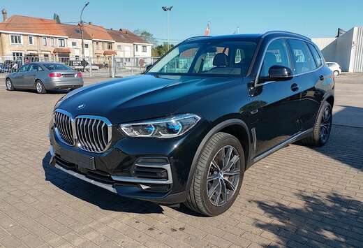BMW X-DRIVE 45e X-LINE
