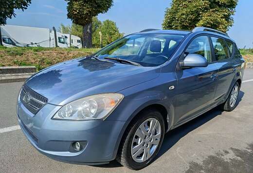 Kia Cee\'d SW 1.6 Turbo CRDi VGT EX iGlobe