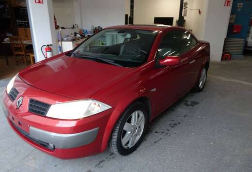Renault Mégane CC 2.0i 16v Privilège Luxe