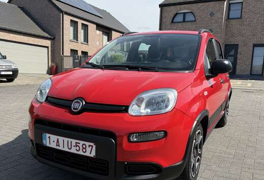 Fiat Panda Hybride   13000km