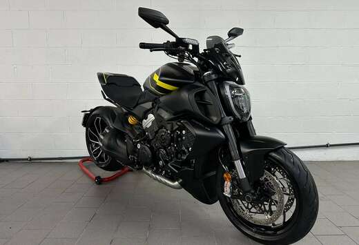 V4 ***DUCATI SAMBREVILLE***