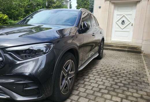 Mercedes-Benz AMG Line