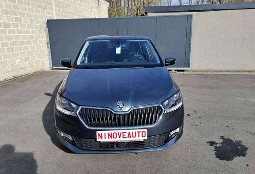 Skoda 1.0 TSI Style  CAM PARKHLP A* CARPLAY BLUET CRU ...
