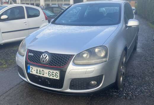 Volkswagen 2.0 T 16S FSI 200