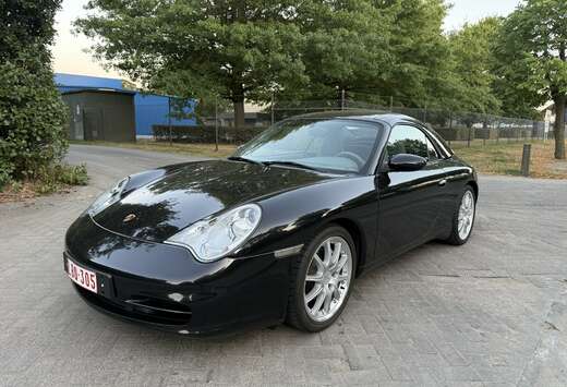 Porsche 911 Carrera 4 Cabrio