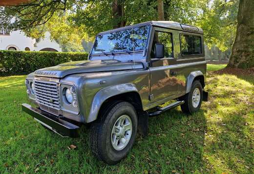Land Rover 90 Station Wagon SE