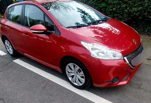 Peugeot 208 1.4i Access