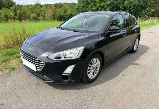 Ford Focus 1.0 EcoBoost Titanium Business