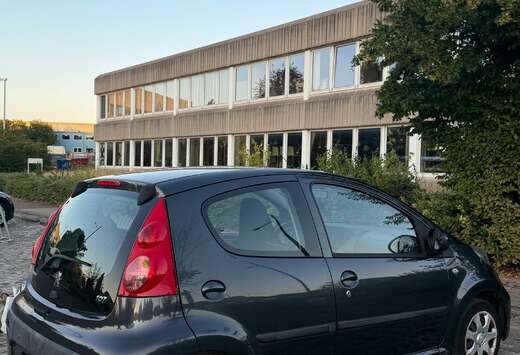 Peugeot 1.0i Urban