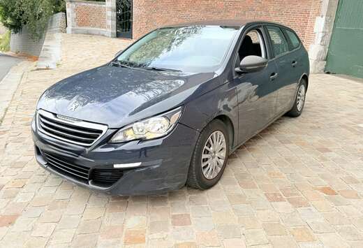 Peugeot SW 1.2 PureTech Access STT