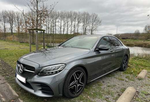 Mercedes-Benz AMG Line