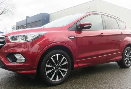 Ford Kuga 1.5 EcoBoost 2x4 ST-Line