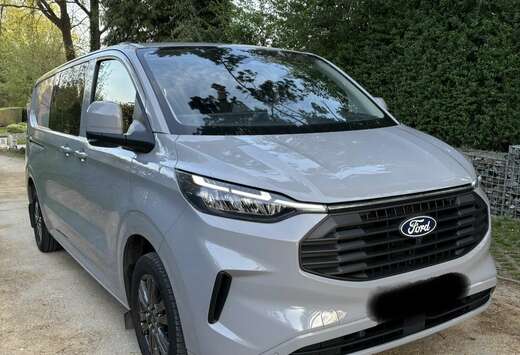 Ford Transit Custom 2.0 TDCi L2H1 Limited Multi-cab S ...