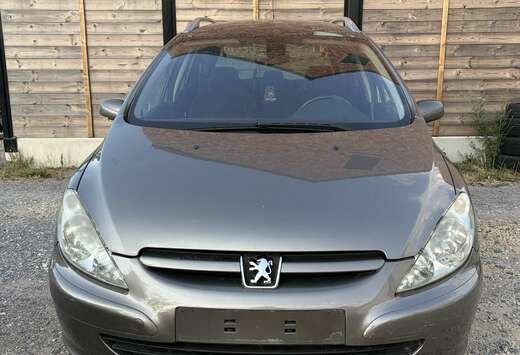 Peugeot SW 1.6i 16v Pack