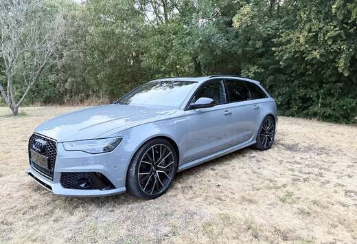 Audi 4.0 V8 TFSI Performance / UTILITAIRE