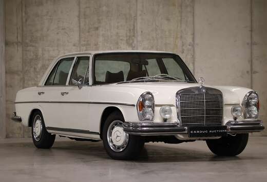 Mercedes-Benz 280 SE Automatic – 1972