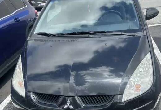Mitsubishi CZ3 1.3 Invite