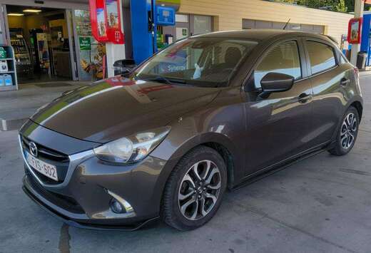 Mazda 2 1.5i Skyactiv-G Skydrive Play Edition