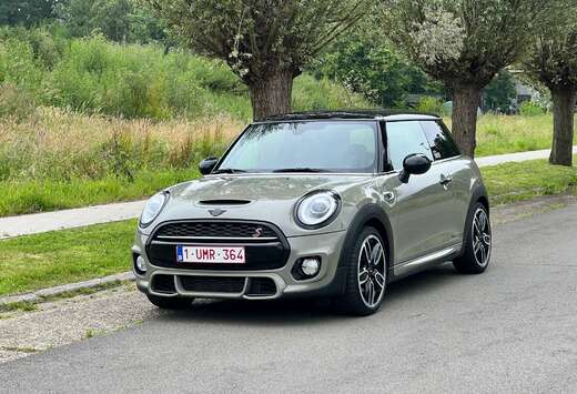 MINI JCW