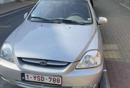 Kia Rio 1.3i LS