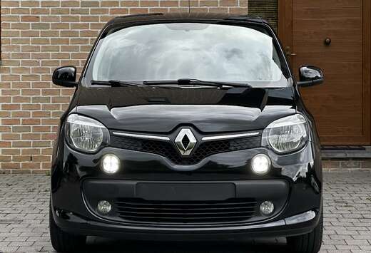 Renault 0.9 TCe Limited PRTE A IMMATRICULER