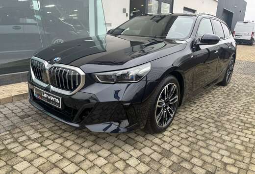 BMW i MSport Trekhaak Pano Standverwarming Carbon