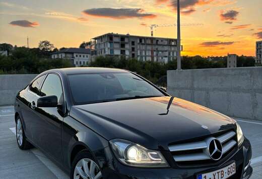 Mercedes-Benz CDI DPF Coupe (BlueEFFICIENCY) 7G-TRONI ...