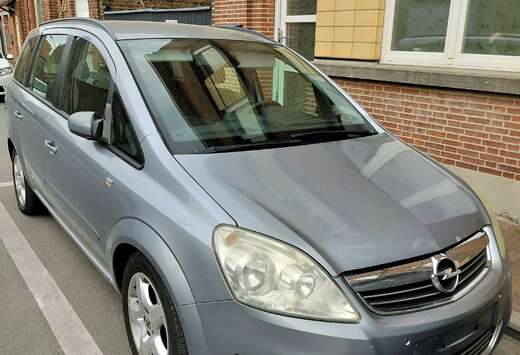 Opel Zafira 1.7 CDTi Cosmo DPF