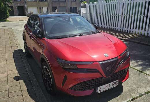 Alfa Romeo 1.2 Turbo Hybrid Ibrida