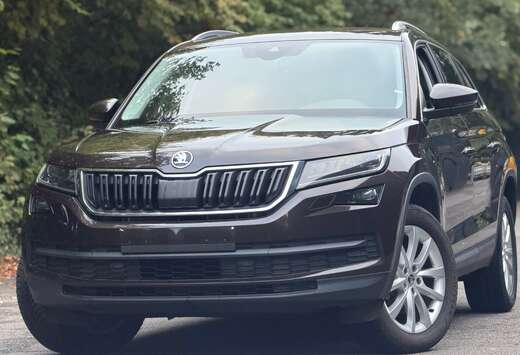 Skoda 2.0  Sportline DSG-Led-7pl-Leder-Navi-Cam-Trekh ...