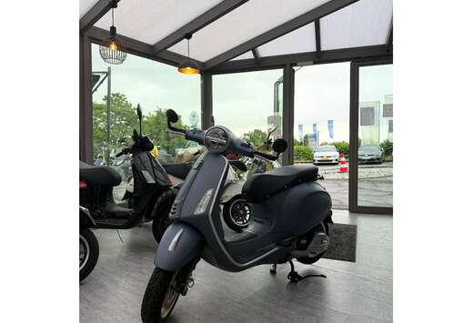 OFFICINA 8