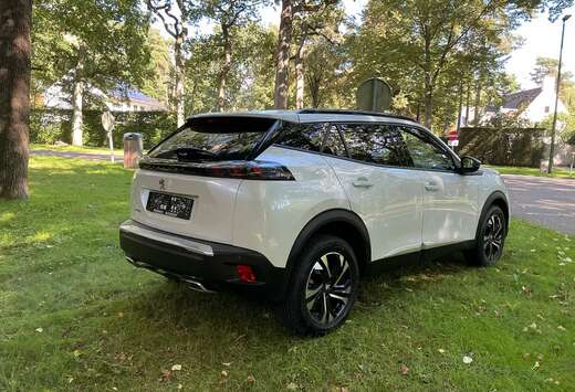 Peugeot 2008 1.2 PureTech Allure Pack S 2023