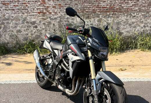 Suzuki