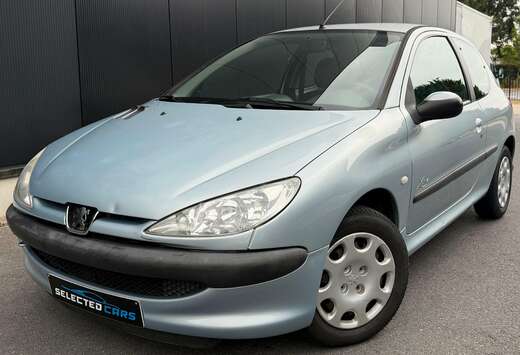 Peugeot 1.1i X-Line