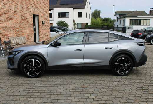 Peugeot 1.2 PureTech 26734 km nieuwe staat!!!