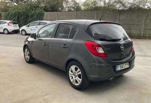 Opel 1.4 benzine 2011 met 125000km*KETTINGMOTOR*EURO  ...