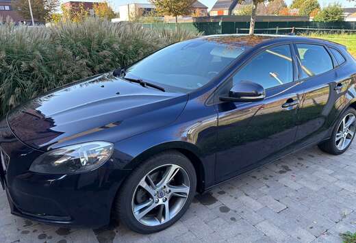 Volvo V40 2.0 T2 Base