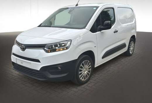 Toyota Proace City Verso LWB 1.2 PureTech Shuttle GP