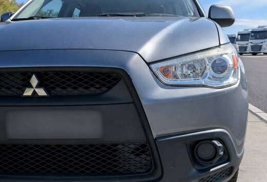 Mitsubishi Cat. N1/Lichte Vrachtwagen/VUL