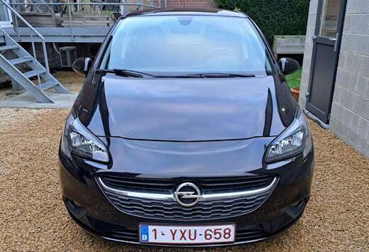 Opel Corsa 1.4i Black Edition