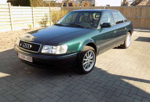 Audi S4 2.2 20V Turbo Quattro