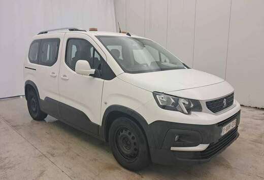 Peugeot 1.2i / € 7.430 netto / Klimaatregeling / .. ...