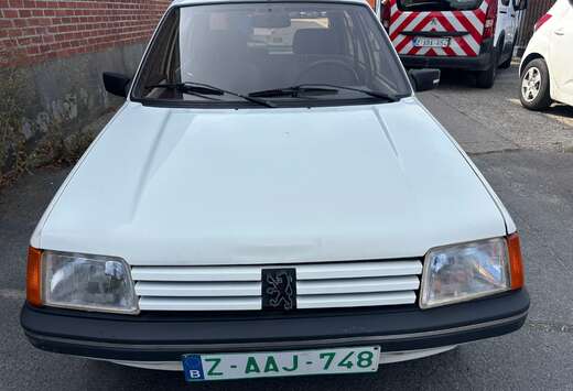 Peugeot 1.6 prête à immatriculer !