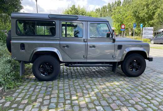 Land Rover Defender 110 2.4 Turbo - D SE