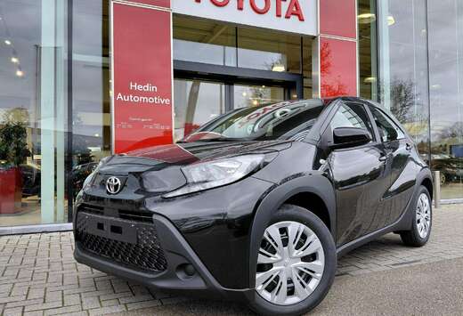 Toyota 1.0 VVT-i Air Play CVT