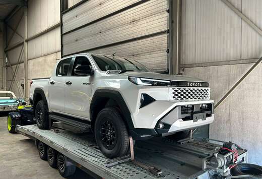 Toyota HILUX TRAVO AT