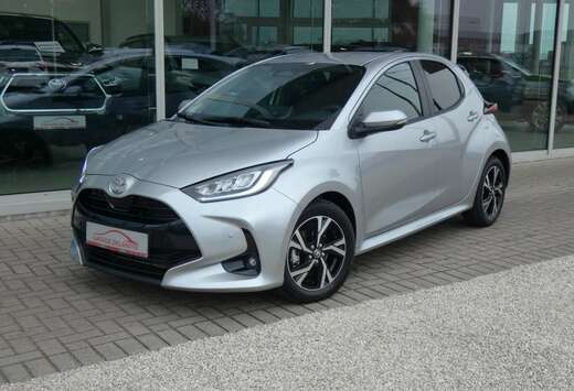 Toyota Hybrid ICONIC +Parkeersensoren V&A +GROOT SCHE ...
